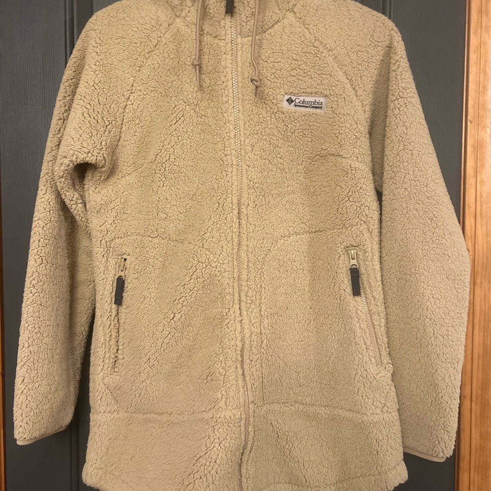 Columbia Women’s Sherpa Fleece Jacket - Cream/beige/light tan, Sz S. Like new!